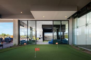 Outdoor chipping and putting area